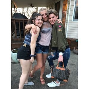 Meet your Posher, Trey